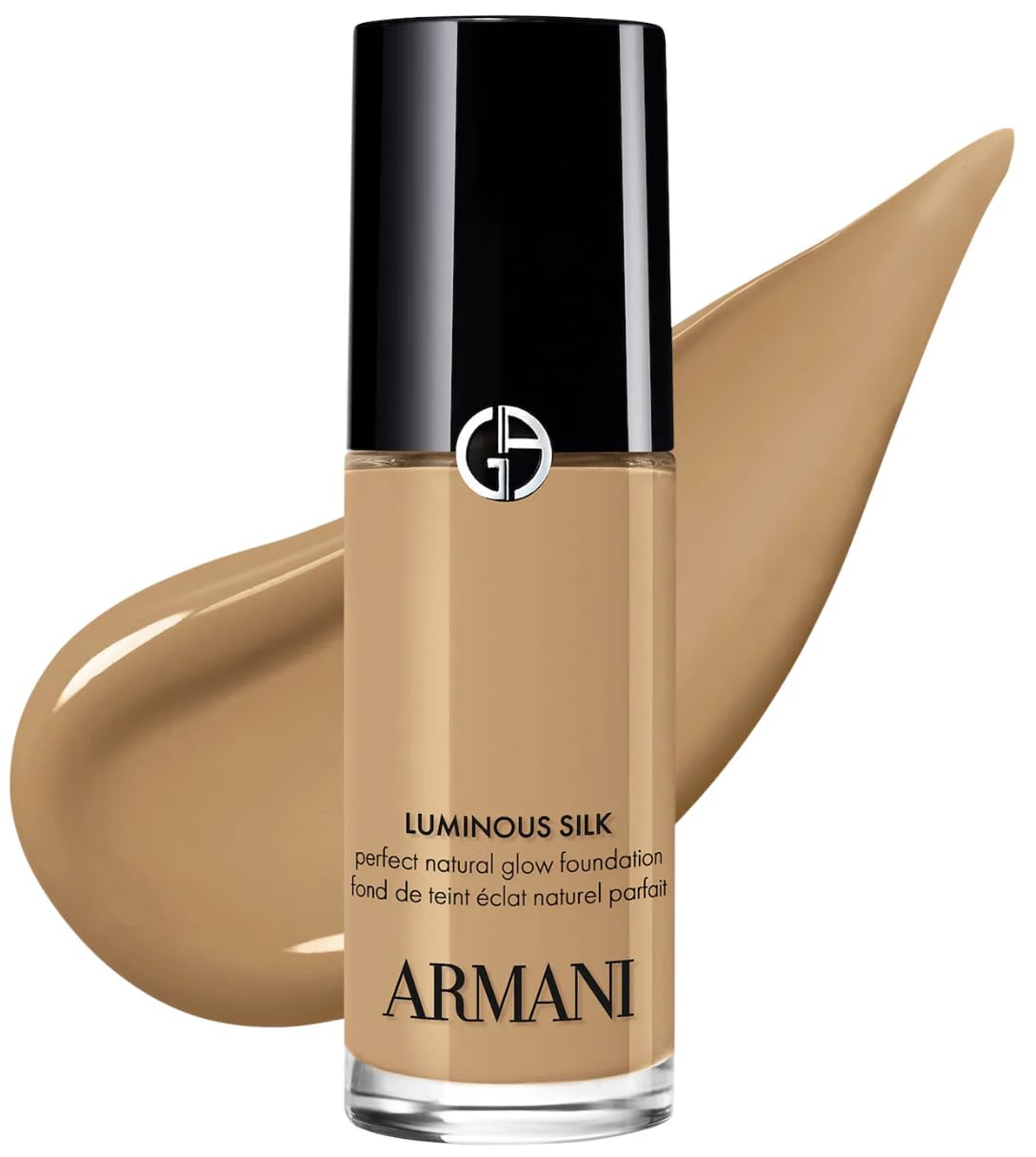 Giorgio Armani Luminous Silk Foundation - GIORGIO ARMANI Official Imagery - 7