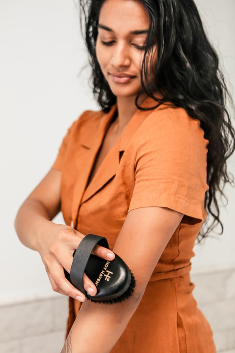 HOT HAVEN Ionic Copper Dry Brushing Body Brush for Lymphatic - HOT HAVEN Official Imagery - 4
