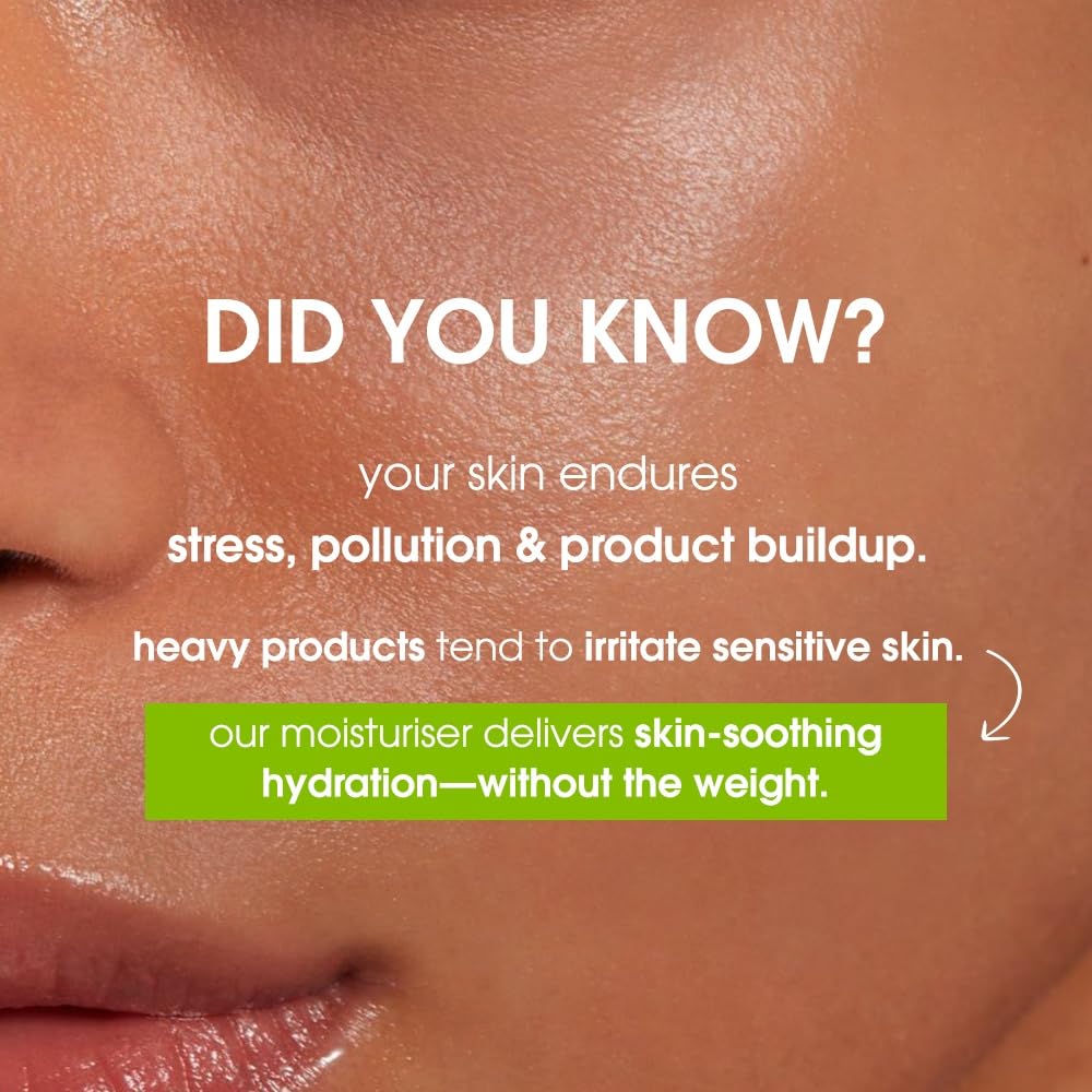 Simple Kind To Skin Hydrating Light Moisturiser 125 ml by – packaging and label