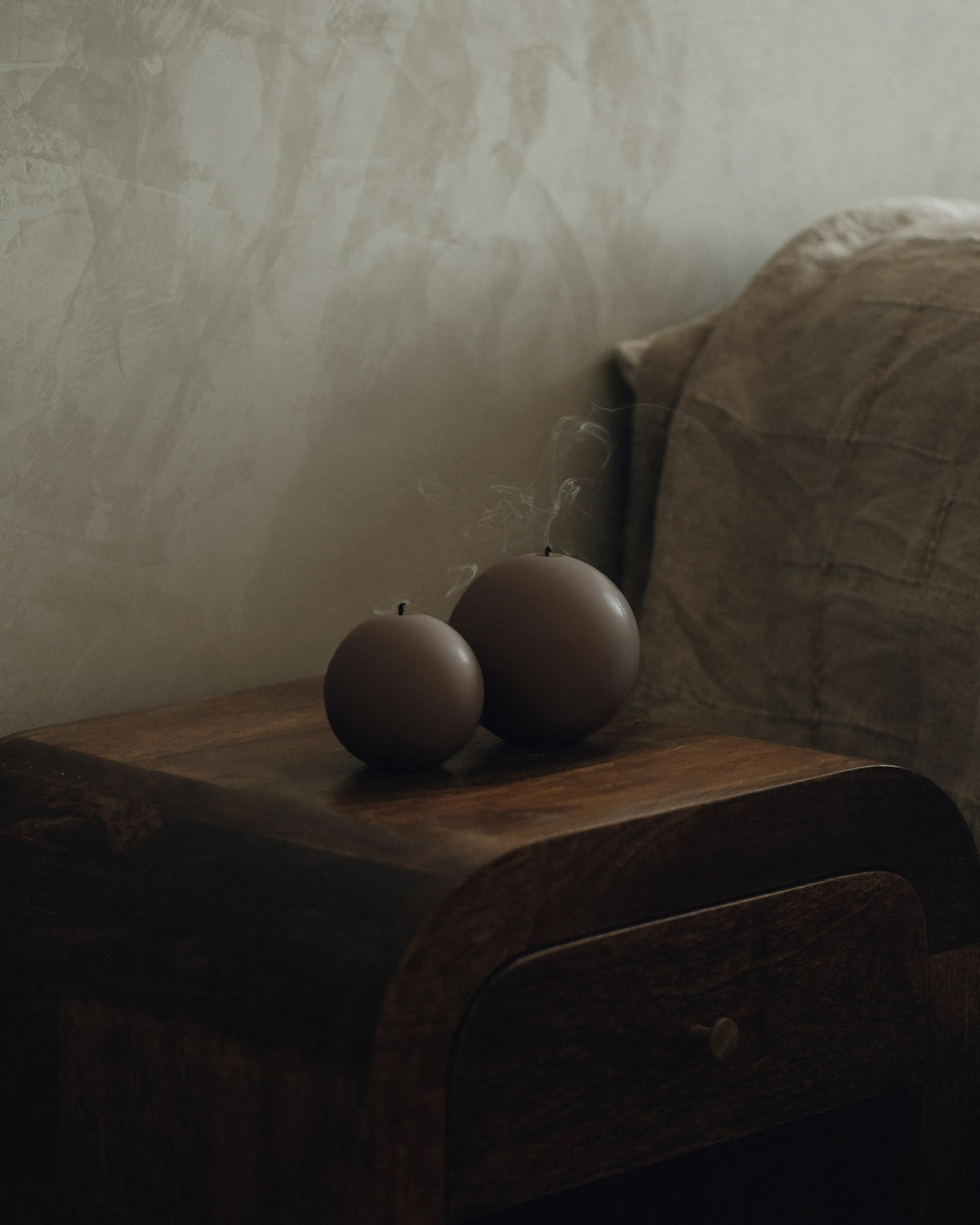 LAWA Sphere Candle - LAWA Candles Official Imagery - 3
