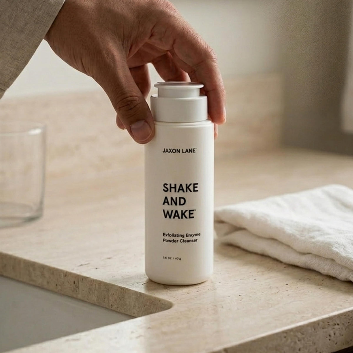 JAXON LANE Shake and Wake Enzyme Powder Face Wash for Men 1 - JAXON LANE Official Imagery - 4