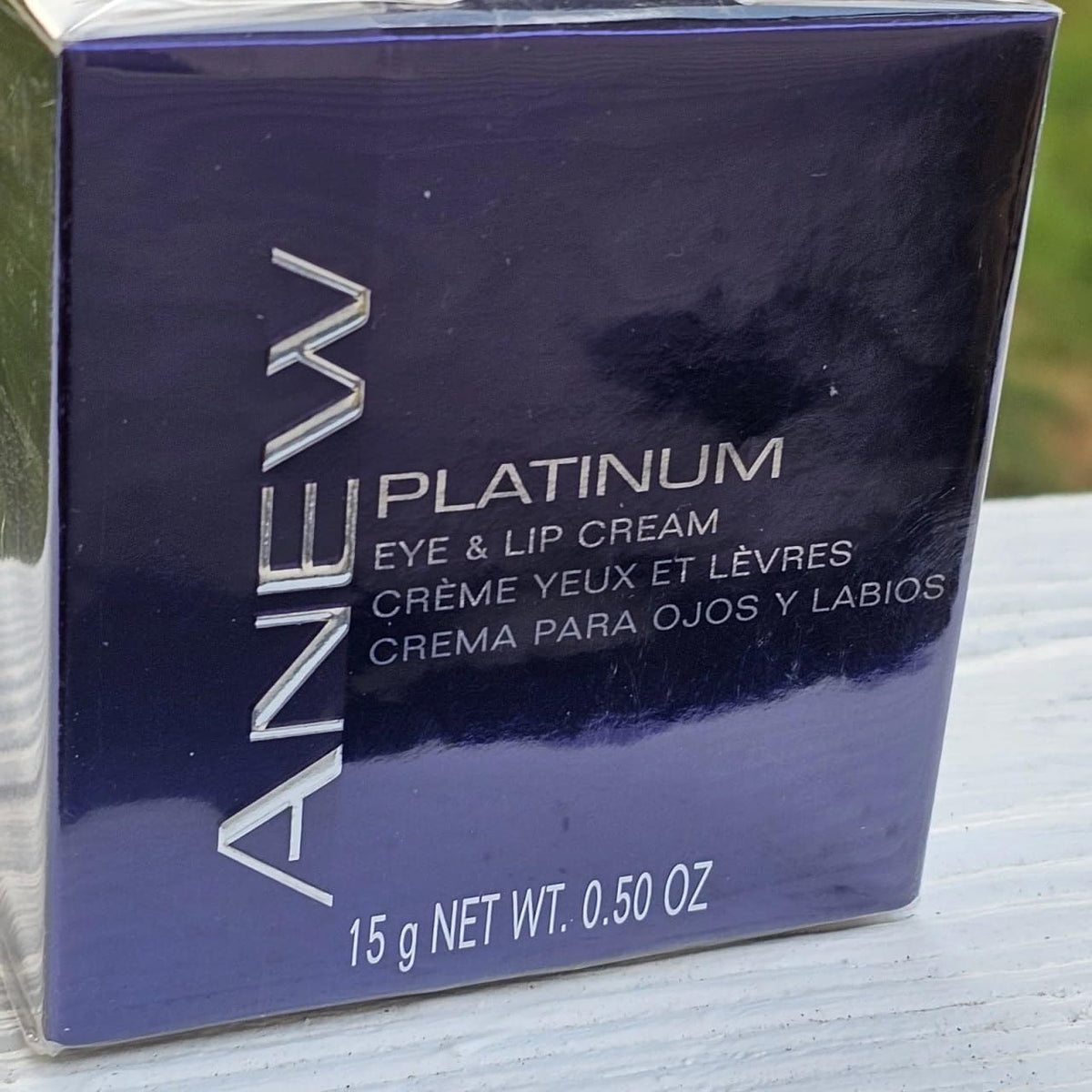 AVON Anew Platinum Eye Lip Cream - AVON Official Imagery - 5