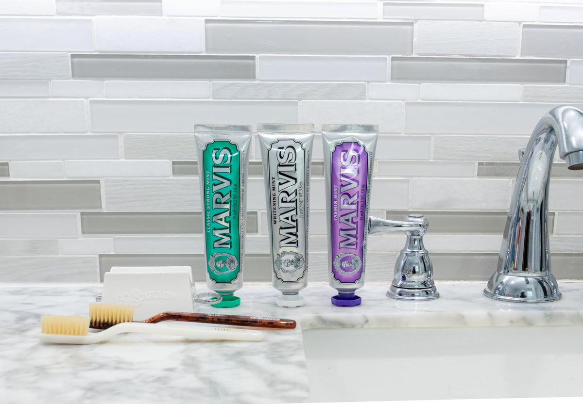 Premium Selection – Toothpaste on display