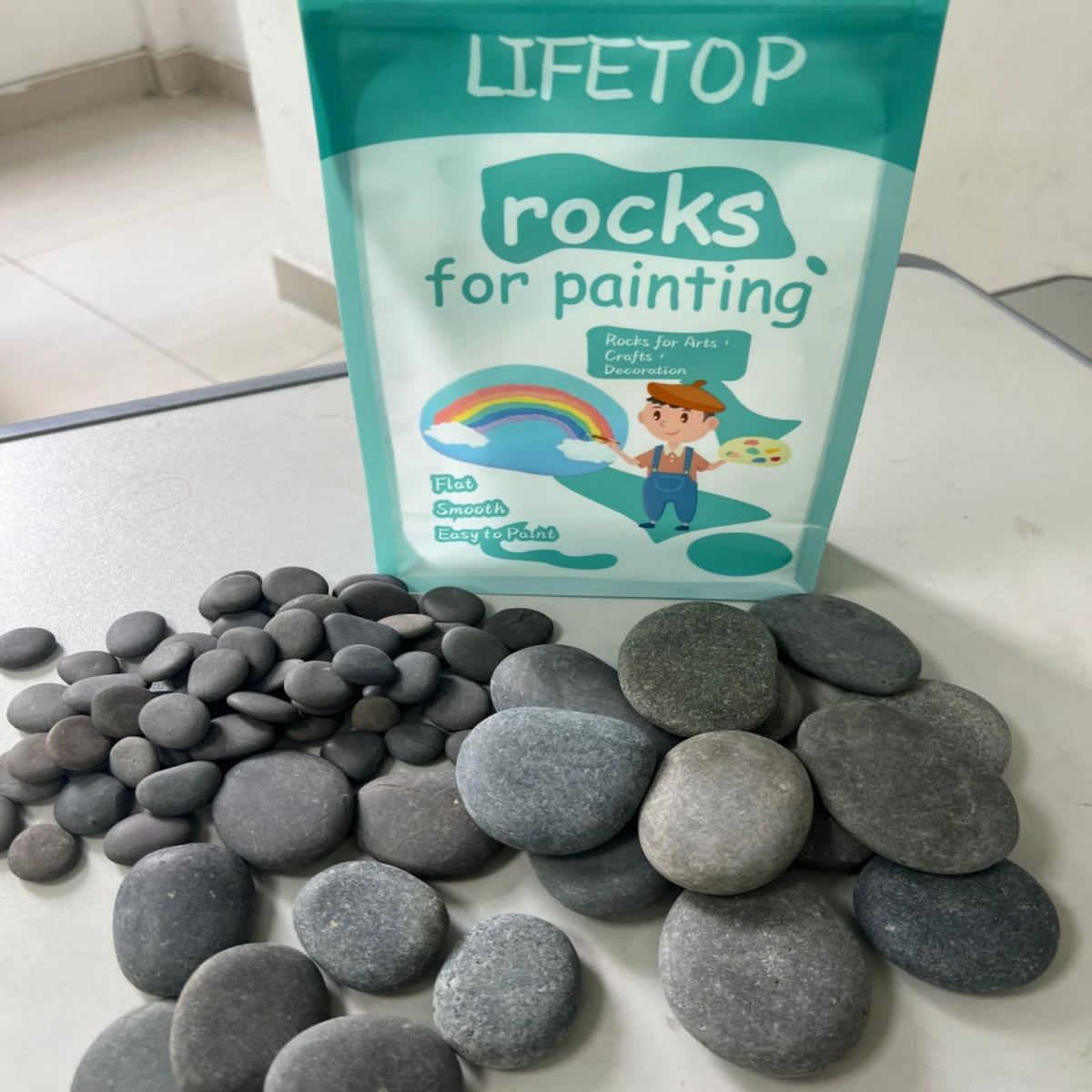 lifetop – Craft Supplies on display