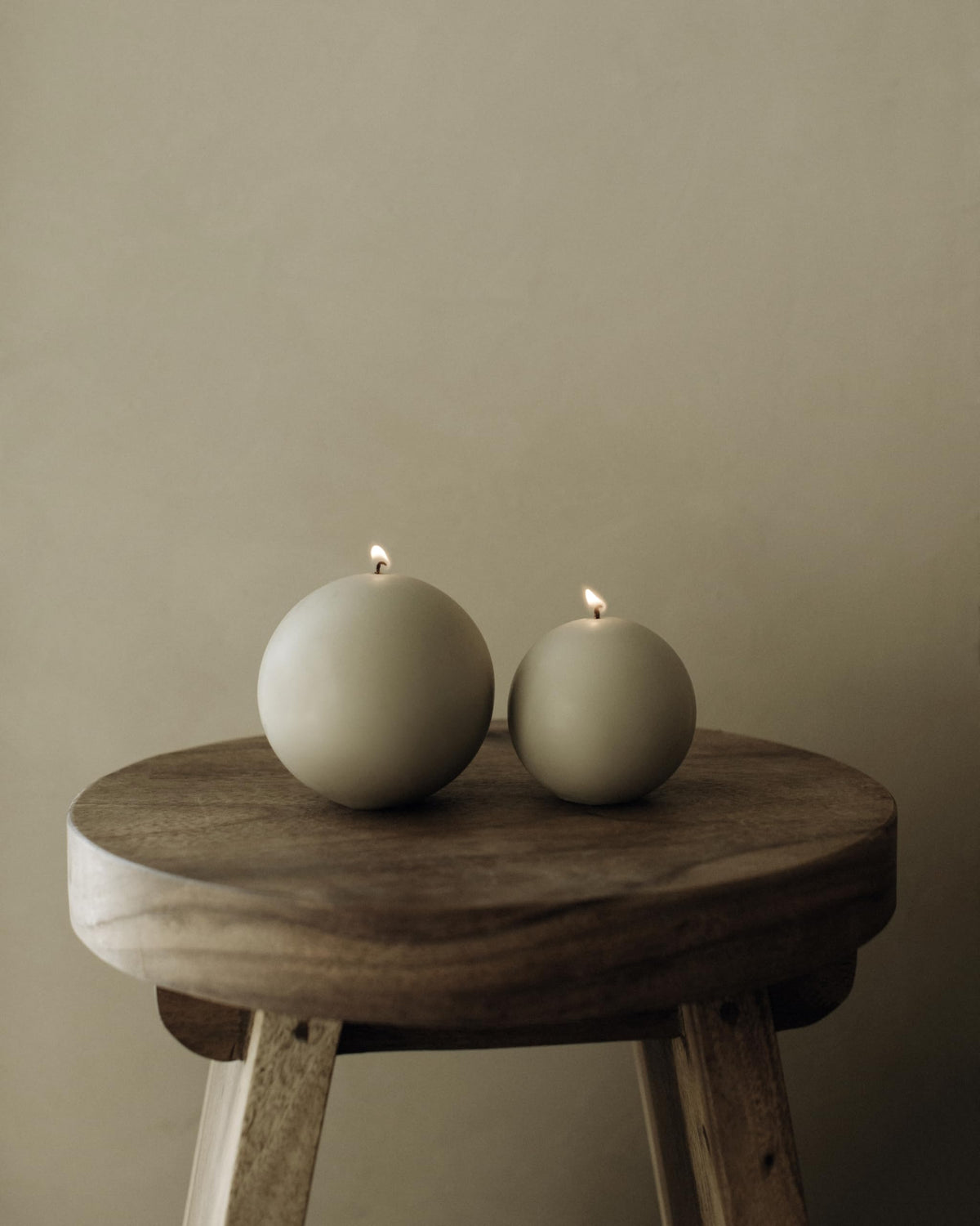 LAWA Sphere Candle - LAWA Candles Official Imagery - 3