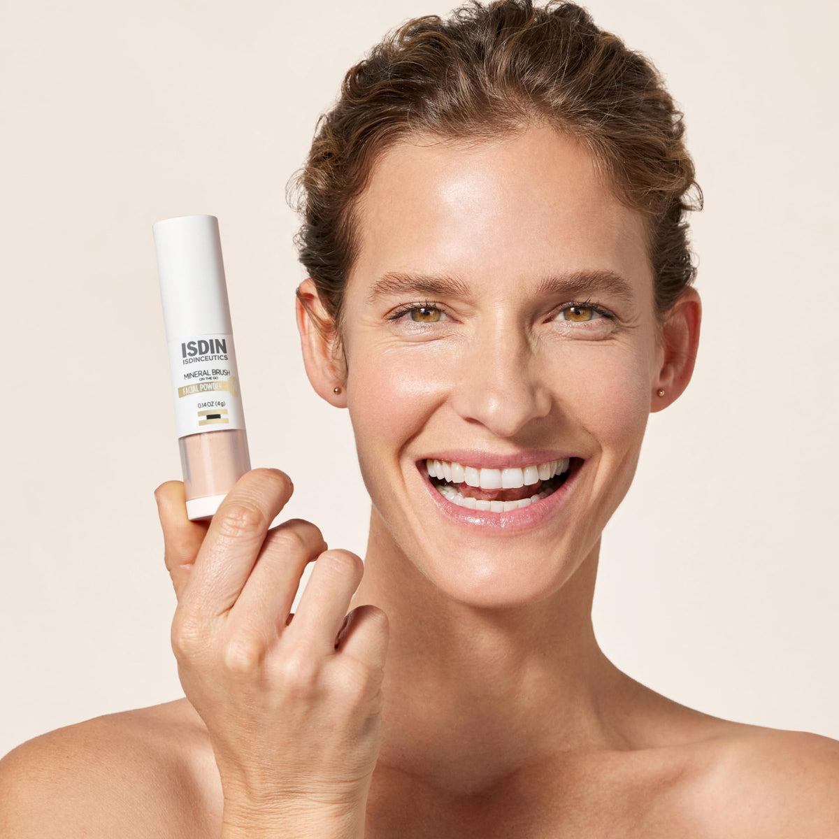 ISDIN Isdinceutics Mineral Brush On Facial Powder 0 14 oz - Premium Selection Official Imagery - 3