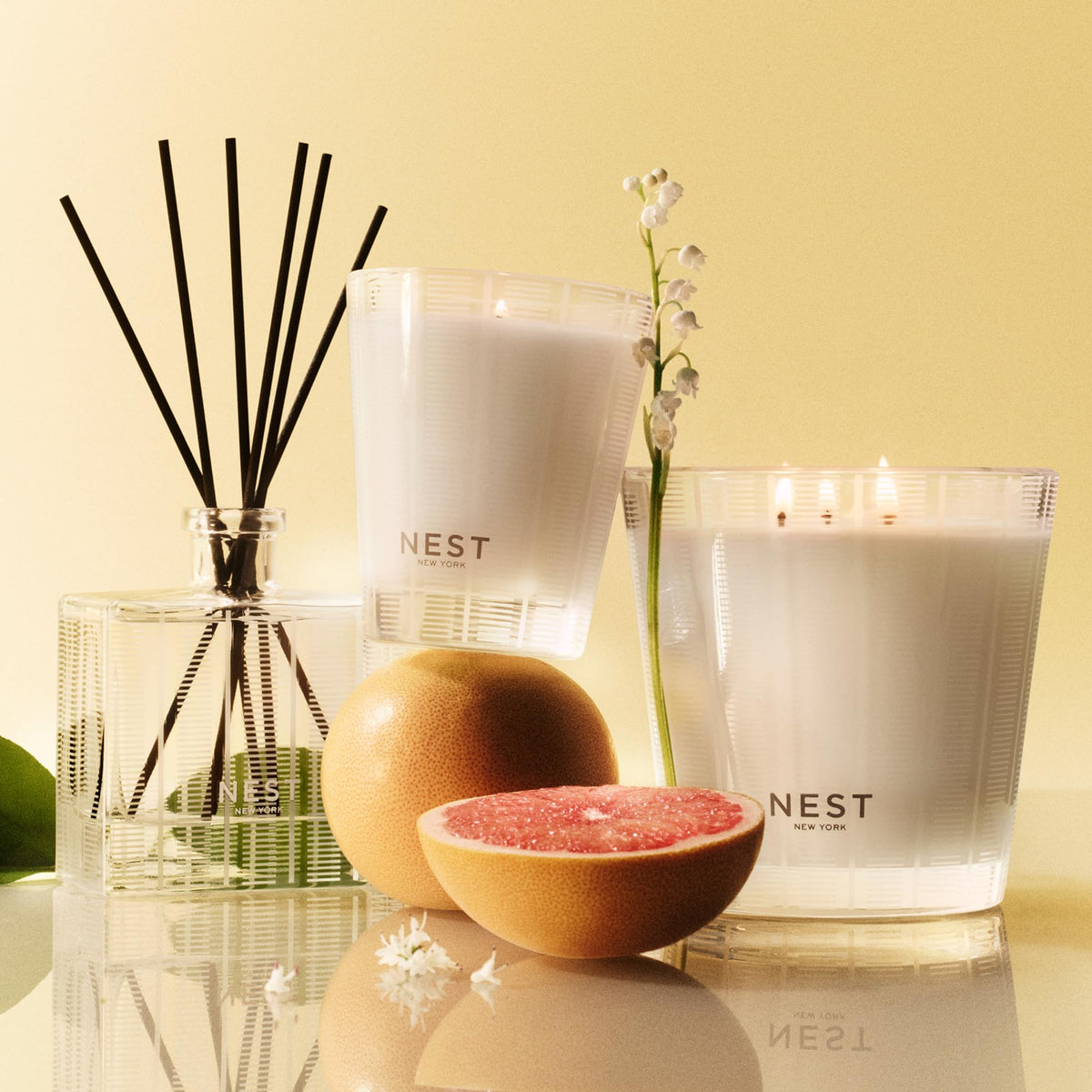 NEST New York Scented Classic Candle Grapefruit - Premium Selection Official Imagery - 7