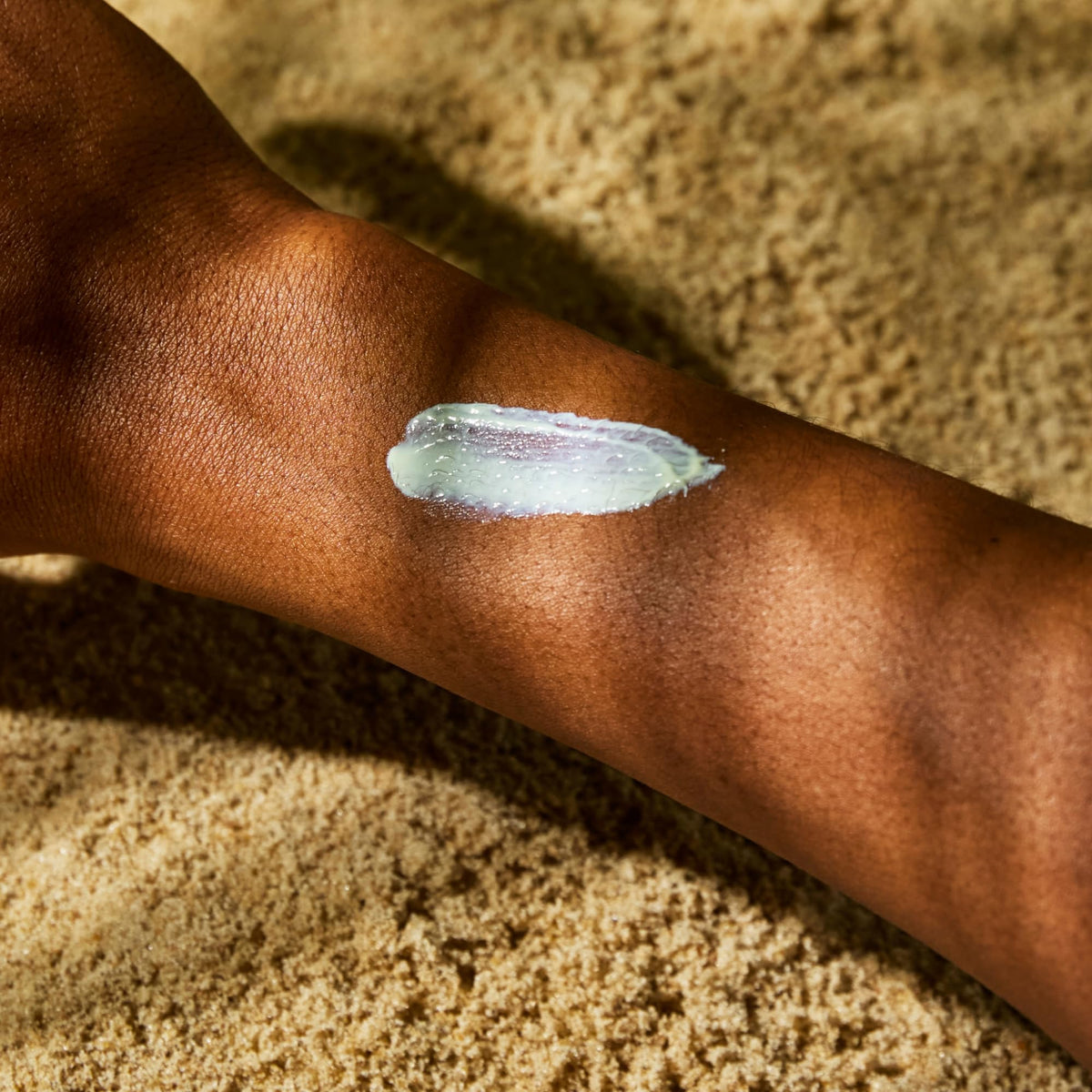 MALIN GOETZ SPF 30 Mineral Sunscreen Face Body Travel Size 1 - Premium Selection Official Imagery - 8