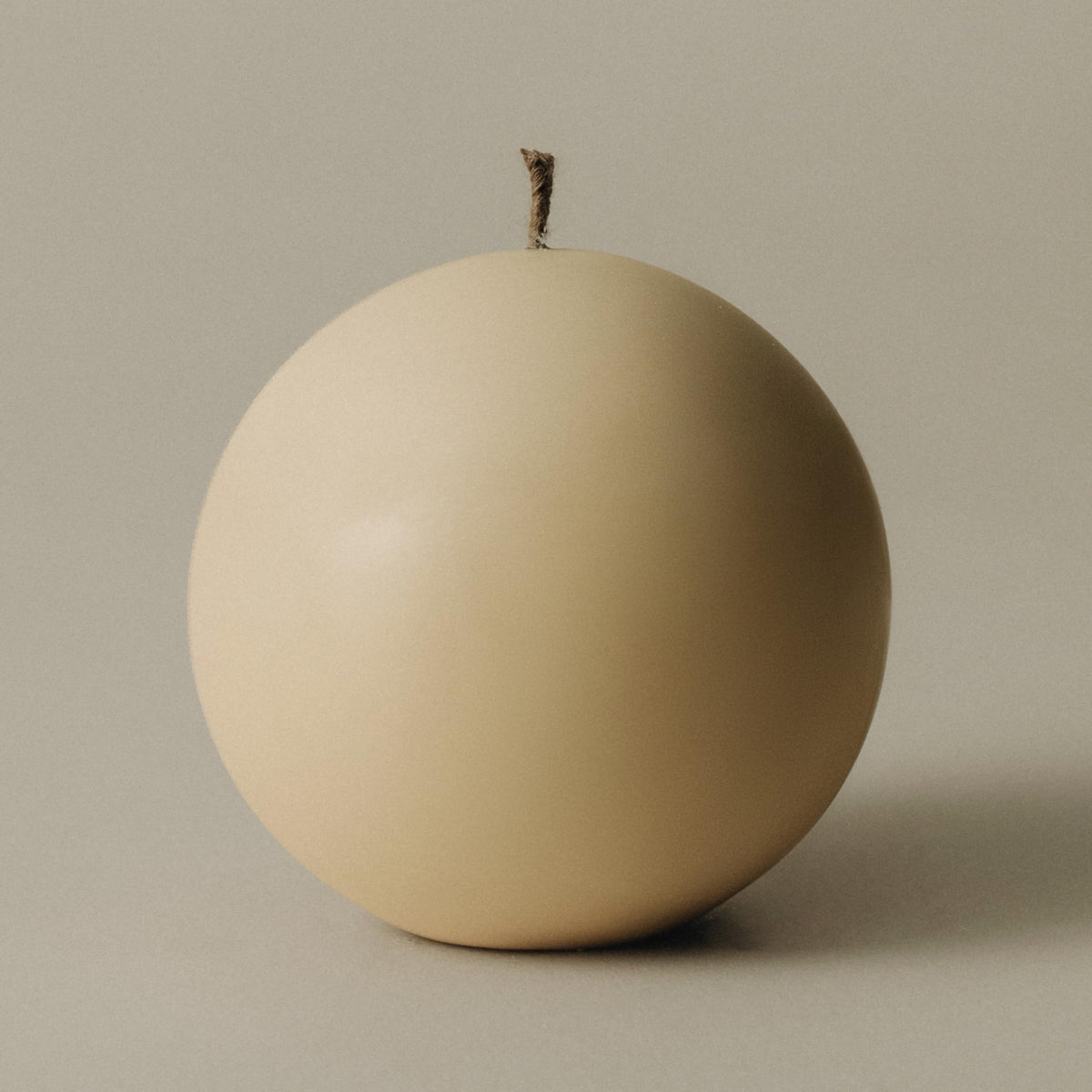 LAWA Sphere Candle - LAWA Candles Official Imagery - 8