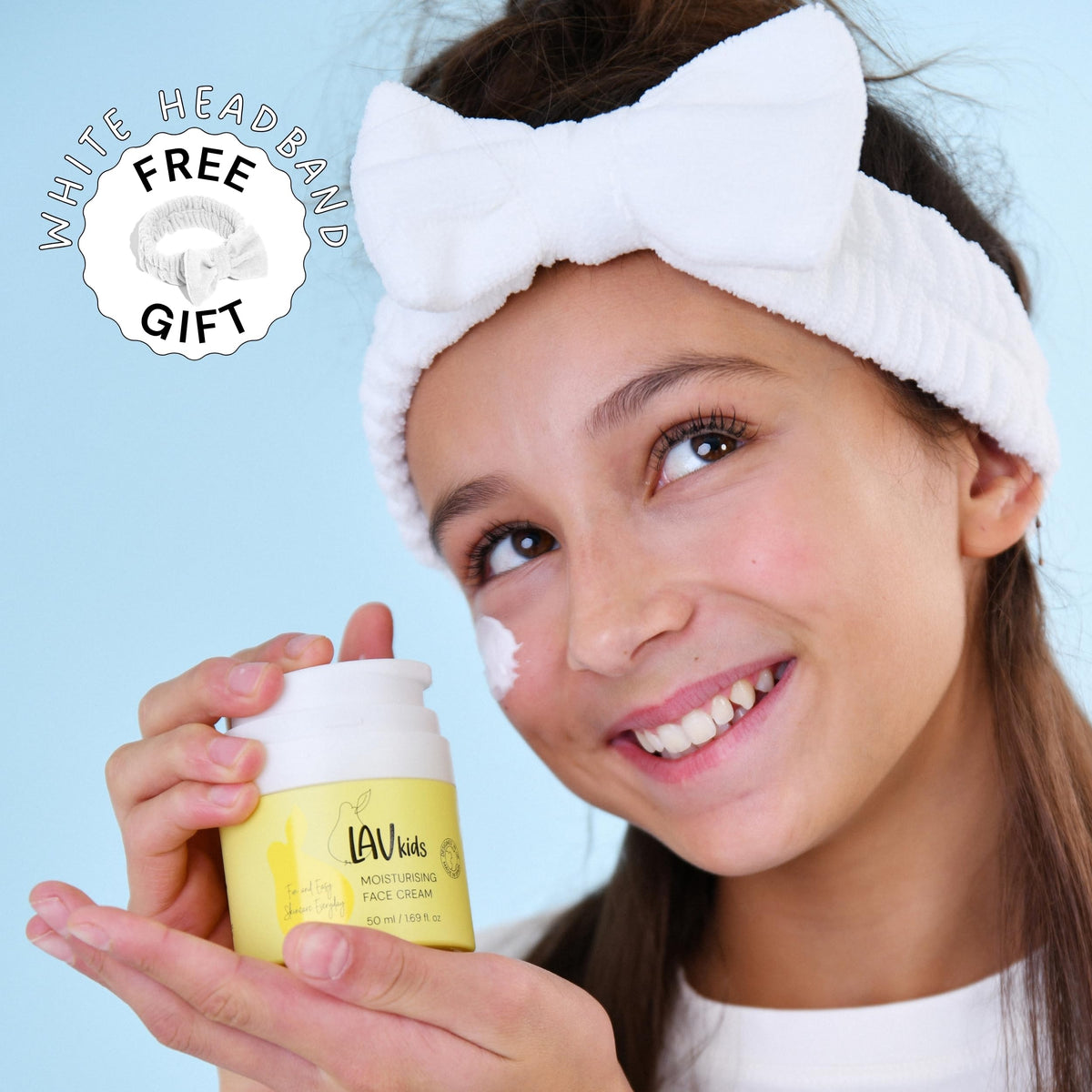 LAV kids Sun Ready Set SPF 50 Mineral Sunscreen Moisturising - LAV KIDS Official Imagery - 8