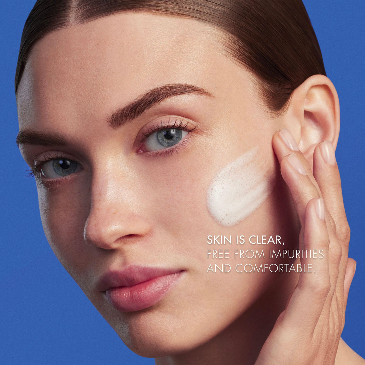 Biotherm Biosource Softening Foaming Cleanser Rinse Off - Premium Selection Official Imagery - 6