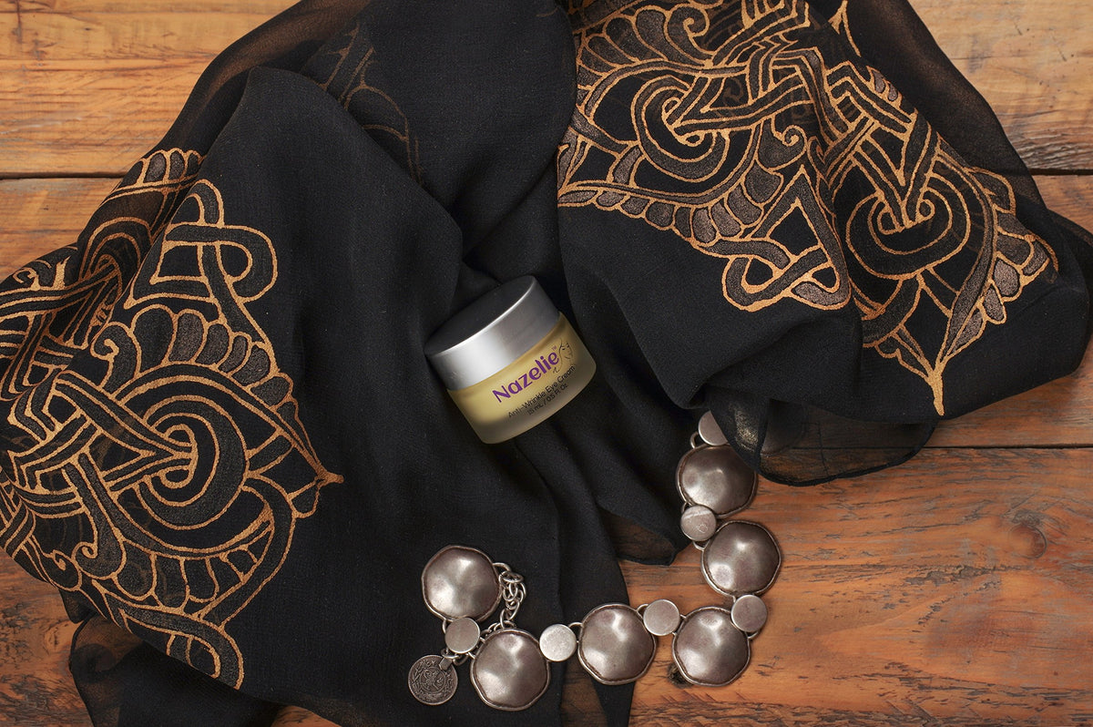 Intense Hydrating Repair Balm for Delicate Areas - Savi Natural Skin Care Official Imagery - 6