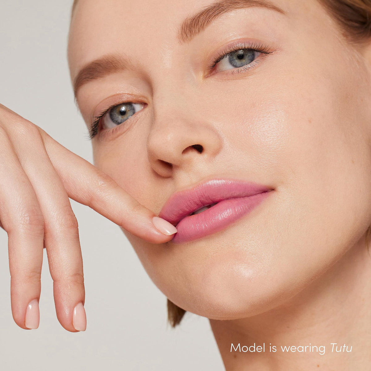 jane iredale ColorLuxe Hydrating Cream Lipstick Creamy by Premium Selection — view 4