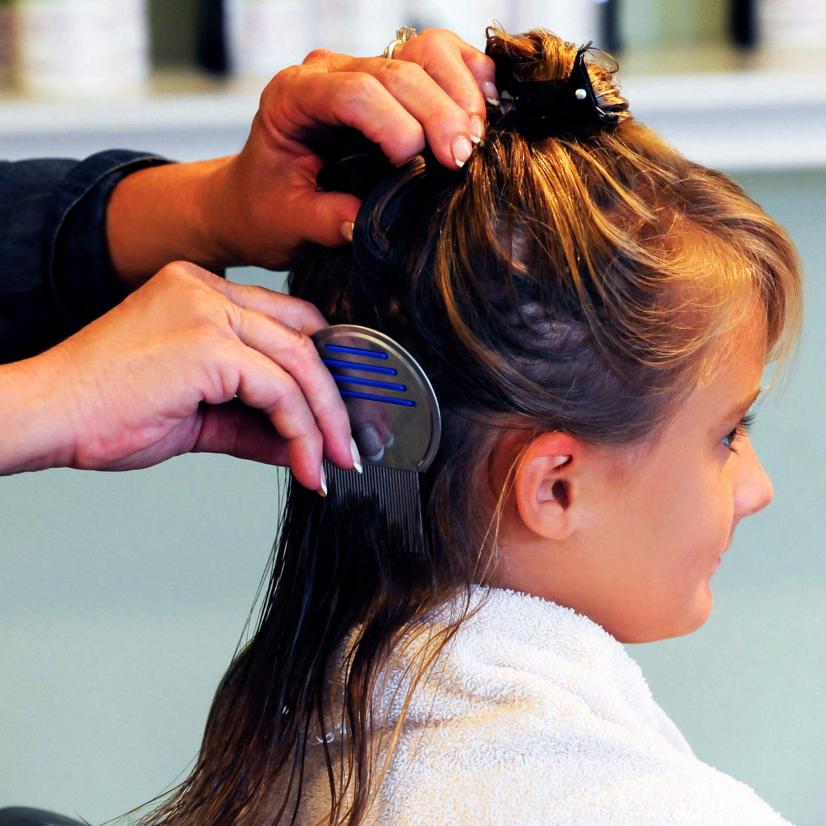 My Hair Helpers Lice Eliminator Comb by MY HAIR HELPERS NATURAL LICE REMOVAL — view 7